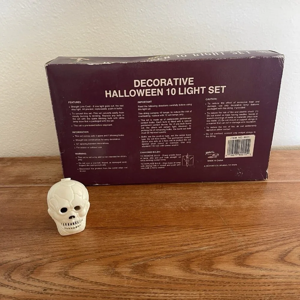 ELVIRA Mistress of the Dark Halloween NEW NOS 10 Skull Lights RARE Vintage